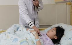 Bé gái 9 tuổi đã mắc ung thư vú, bác sĩ cảnh báo: 5 thói quen này là "đồng phạm", chị em phải tránh xa!