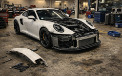 Đại lý Porsche bị kiện vì nghi bán xe lỗi cho khách: Lật lại lịch sử phát hiện quá khứ xe từng bị tháo rời nhiều lần