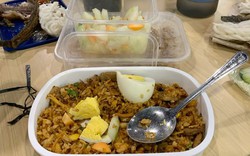 Bác sĩ cảnh báo: Hạt vi nhựa có thể "chất đầy" não nếu làm việc này khi ăn, rất quen với dân văn phòng