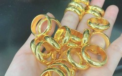 Giá vàng hôm nay 8/3: Người mua vàng nhẫn mất 3 triệu đồng/lượng ngay khi rời cửa tiệm