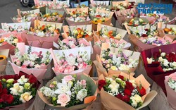 Thị trường quà tặng 8/3/2026 sôi động: Hoa, mỹ phẩm và quà cá nhân hóa “lên ngôi"