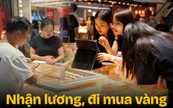 Có lương là đi mua vàng: Phải cầm được vàng trong tay, chi tiêu mua sắm gì cũng xếp sau vàng hết