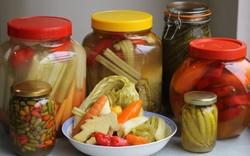 Ai cũng tưởng đồ chiên rán nguy hiểm nhất, nhưng “kẻ đứng đầu” gây ung thư đại trực tràng lại là món quen mặt này