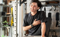 Người đàn ông 39 tuổi bị ngừng tim đột ngột khi đang thể dục, cholesterol xấu cao vọt: BS khuyên thấy 2 dấu hiệu trên mặt cần đến viện ngay