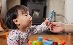 Một yếu tố của tuổi thơ ảnh hưởng lớn đến trí thông minh của con bạn!