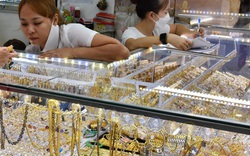 Giá vàng hôm nay, 11-4: Đảo chiều lao dốc