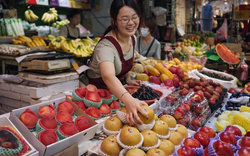 Chủ tiệm trái cây kiếm hơn 200 triệu/tháng nhờ 3 bước đơn giản: Cửa hàng nhỏ vẫn có thể hút khách đều