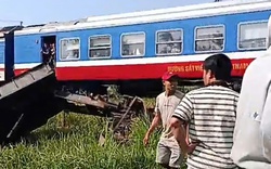 Tai nạn nghiêm trọng, chiếc xe băng ngang đường sắt tại lối đi tự mở, 3 người thương vong