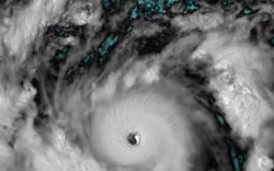 Ngoài khơi Philippines xuất hiện siêu bão
