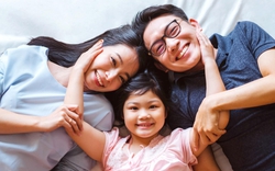 4 câu nói của cha mẹ vào buổi sáng khiến con tự tin, bản lĩnh suốt cả ngày!