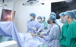 Chuyện lạ ở Bệnh viện K: Bác sĩ kiên trì 'xin' bệnh nhân cho phép cứu sống họ