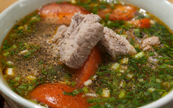 Cặp vợ chồng trẻ cùng mắc ung thư gan: Bác sĩ "vạch mặt" thủ phạm trong món sườn heo quen thuộc