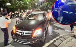 Hiện trường vụ Mercedes đâm liên hoàn trong khu đô thị cao cấp ở Hà Nội, danh tính tài xế