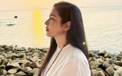 Đệ nhất mỹ nhân Việt Trinh ở tuổi 54: "Nhiều người bảo Trinh sao giờ mập thù lù, kêu Trinh nói xạo"