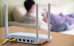 Công an thông báo quan trọng tới người dân đang sử dụng thiết bị phát WiFi này