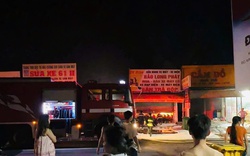 Cháy cửa hàng xe máy ở TPHCM, công an đang phong tỏa hiện trường