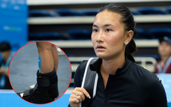 “Nàng thơ” Alix Trương gây xôn xao với thiết bị lạ ở chân tại PPA Asia 1000, có chuyện gì đây?