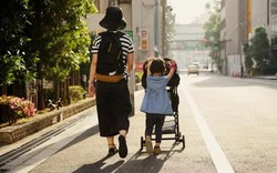 Nhật Bản lần đầu cho phép cha mẹ ly hôn nuôi con chung