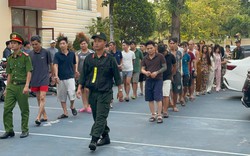 Phá đường dây ma túy khủng, khởi tố 26 đối tượng trong mạng lưới tội phạm "gia đình hóa"