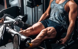 Muốn tập chân nhưng lại đau gối, những sai lầm khiến công sức "đổ sông đổ biển"