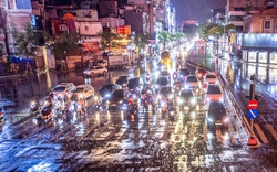 Miền Bắc đón không khí lạnh gây mưa lớn từ chiều tối mai, đề phòng dông lốc