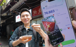 Đi du lịch Trung Quốc "điệu nghệ" như Khoai Lang Thang: Quét app Việt mua đồ khắp nơi, tỷ giá cực hời không tốn 1 đồng phí