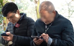 Chàng trai nhận lương 19 triệu để ‘làm cháu toàn thời gian’ cho cụ già 91 tuổi