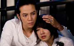 Nam thần châu Á cãi nhau to với bạn gái suốt 2 tiếng vì gái lạ, bị người yêu mắng: “Anh đúng là hết thuốc chữa”