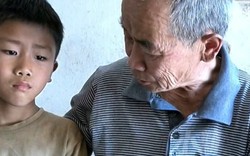 Câu chuyện xúc động về cậu bé 9 tuổi thường mang thịt từ trường về cho ông nội vì "sợ ông sẽ chết nếu không được ăn thịt"
