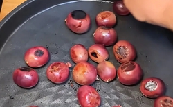 Món ăn kỳ quặc khiến một bà mẹ bị chỉ trích: Nên kiểm tra IQ trước khi kết hôn!