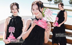Vạn vật chào thua trước nhan sắc tựa "nữ thần" tại Canneseries của Jisoo (BLACKPINK)