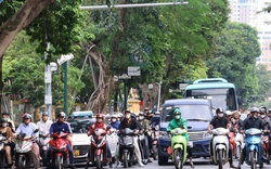 Hà Nội cấm xe máy xăng ở 11 tuyến phố từ 1-7: Người dân nói gì?