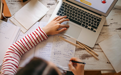 Ngành công nghệ giáo dục hết thời hoàng kim, vốn đầu tư giảm 80%, hàng loạt startup đóng cửa hoặc phải chuyển sang làm AI