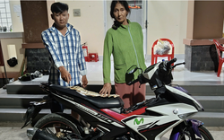 Con trai chở mẹ đi cướp giật gây phẫn nộ