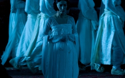 Mở mộ Tần Thủy Hoàng, chuyên gia vừa phát hiện hài cốt thiếu nữ 20 tuổi biến dạng liền uất ức bật khóc