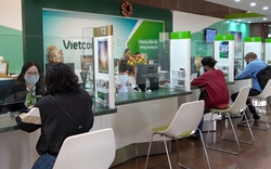 Vietcombank, VietinBank, Agribank, BIDV... đồng loạt ngừng giao dịch chuyển tiền/ nhận tiền: 6 trường hợp khách hàng cần lưu ý ngay