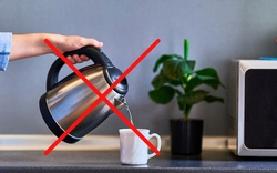 Ai đi khách sạn dịp lễ 30/4 xin tuyệt đối đừng dùng ấm siêu tốc