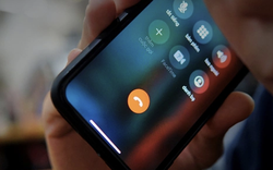 Người dân có tài khoản ngân hàng đặc biệt chú ý: Tắt điện thoại lập tức nếu hiện CUỘC GỌI này, tránh mất oan tiền