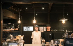 Tiếp viên hãng hàng không đắt giá nhất hành tinh bỏ việc về nông thôn, đầu tư hơn 8 tỷ cải tạo công trình 180 năm tuổi làm tiệm bánh đẹp như mơ