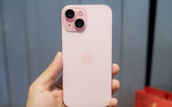 Chiếc iPhone đã bị "khai tử" tăng giá