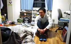 Một kiểu "ăn bám" cha mẹ hoàn toàn mới: Bề ngoài dường như không đòi hỏi gì nhưng thực ra sống kiếp tầm gửi!