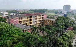 Ngôi trường trung cấp từng đào tạo 5.000 học sinh mỗi năm, 10 năm không khai giảng, giáo viên phải đi phụ hồ mưu sinh