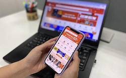 Tất cả khách hàng thường xuyên bình luận số điện thoại để "chốt đơn" trên livestream chú ý