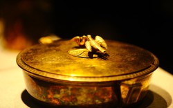 Báu vật "thức giấc": Kho báu triều Nguyễn được cất giấu nhiều thập kỷ ở Đà Lạt