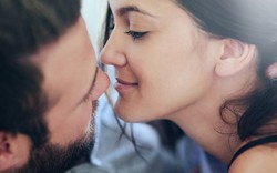 Các cặp đôi hạnh phúc quan hệ bao nhiêu lần một tuần?