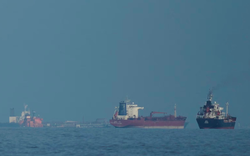 Hé lộ số tiền Iran muốn thu cho mỗi thùng dầu đi qua Hormuz