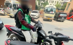 Nhóm học sinh tố shipper "tiêu hủy" 33 cốc trà sữa giá 1,7 triệu, shipper nói đã gọi lỡ hàng chục cuộc: Nhà trường lên tiếng