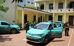 Bắt 4 tài xế taxi dùng thiết bị phá sóng vô hiệu hoá "mắt thần" để gian lận cước