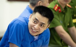 Phẫn nộ với nụ cười máu lạnh của trùm ma túy Bùi Đình Khánh trong phiên tòa ở Quảng Ninh