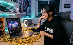 Cô bé 17 tuổi “donate” cho streamer 12 tỷ đồng, rồi khởi kiện đòi lại tiền: Tòa phán “sự thật không như lời khai"